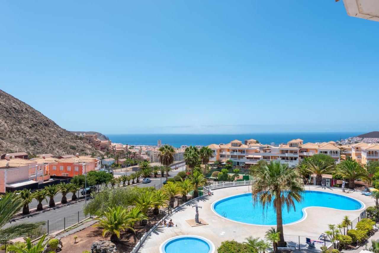 3c ÁTICO VISTA HERMOSA WIFI POOL,TENNIS,PADEL,PARK Los Cristianos  Esterno foto