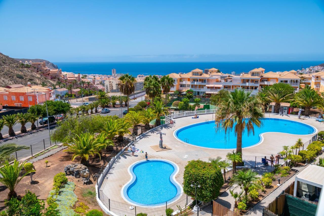 3c ÁTICO VISTA HERMOSA WIFI POOL,TENNIS,PADEL,PARK Los Cristianos  Esterno foto